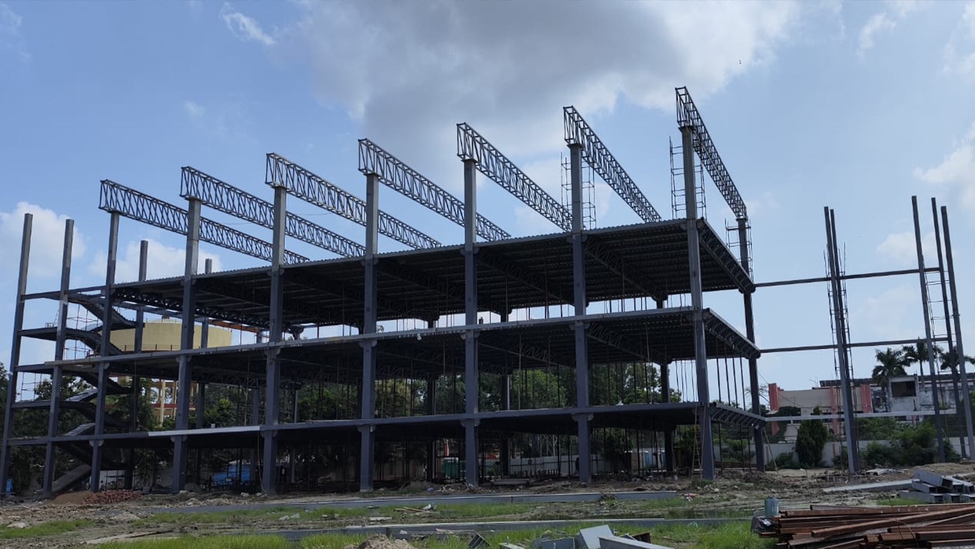 Sigra Stadium structural steel execution